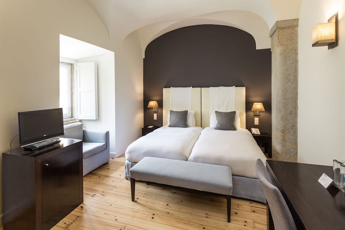 Chambre Supérieure Double ou avec lits jumeaux