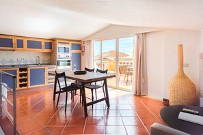 Estúdio superior | Cozinha privada | Cafeteira/chaleira, filtros de café/chá reutilizáveis