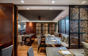 Desayuno buffet (THB 765 por persona) 