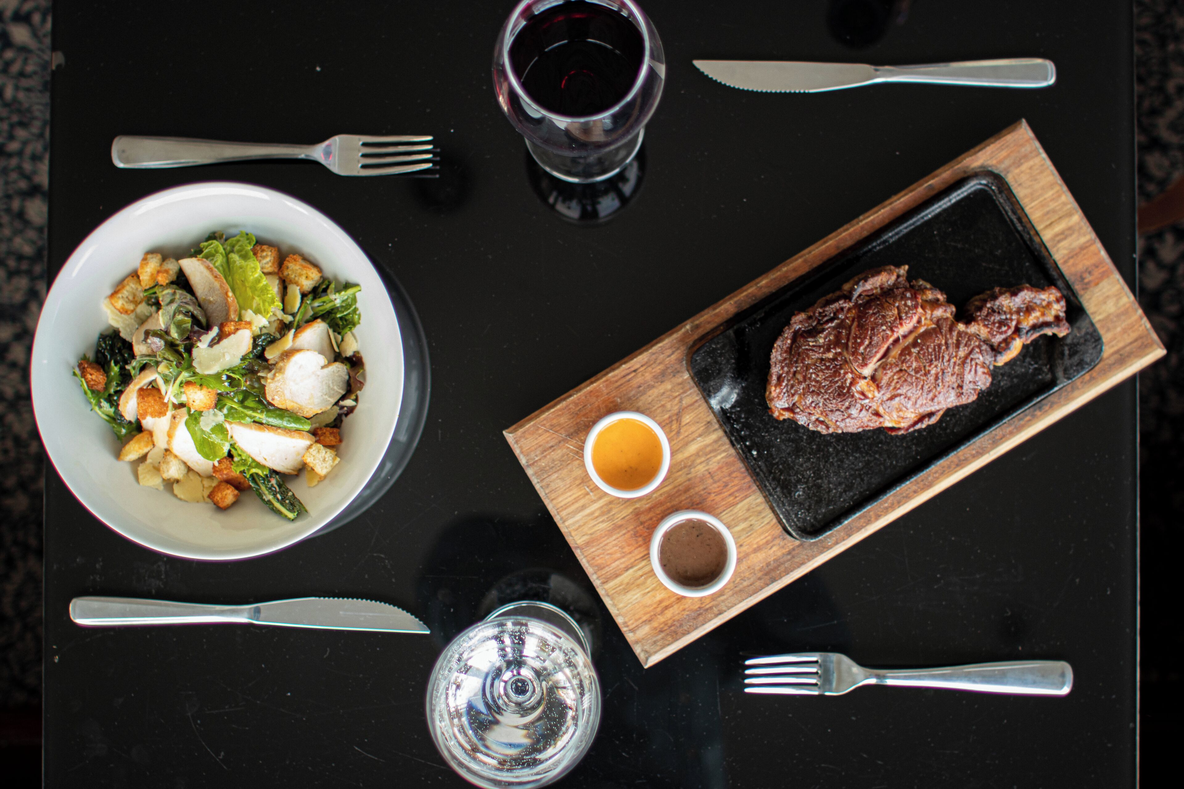 breakfast, lunch and dinner served