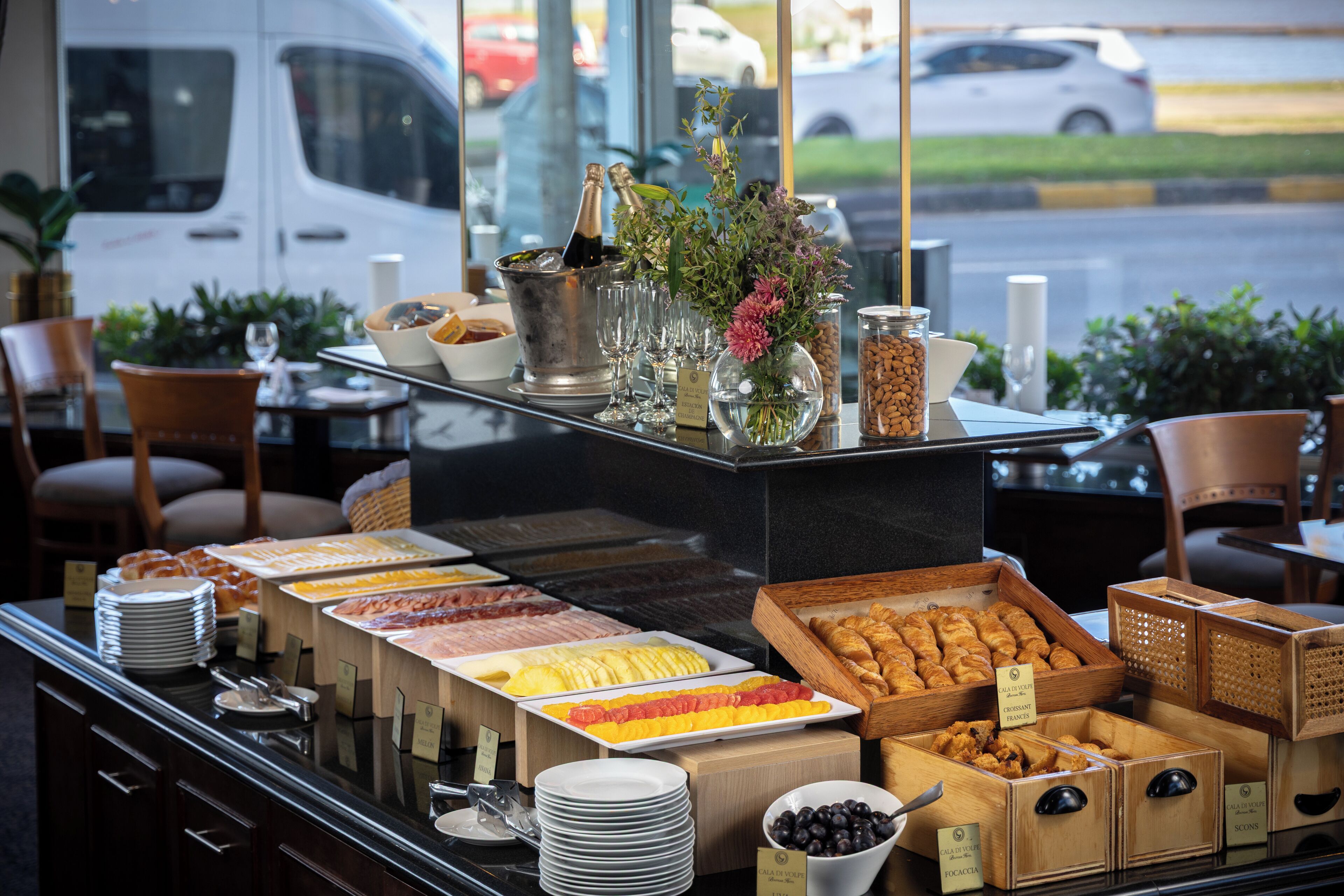 breakfast, lunch and dinner served