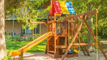 Children's play area - outdoor