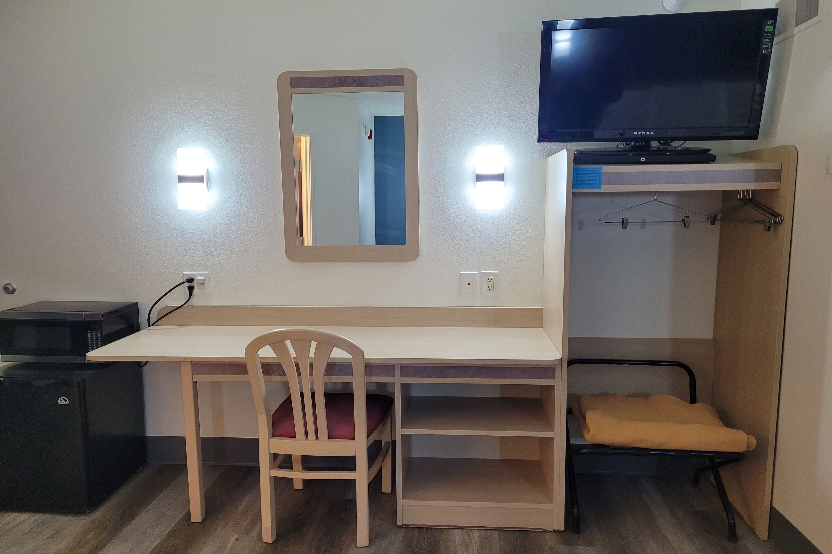 Room, 1 Queen Bed, Non Smoking