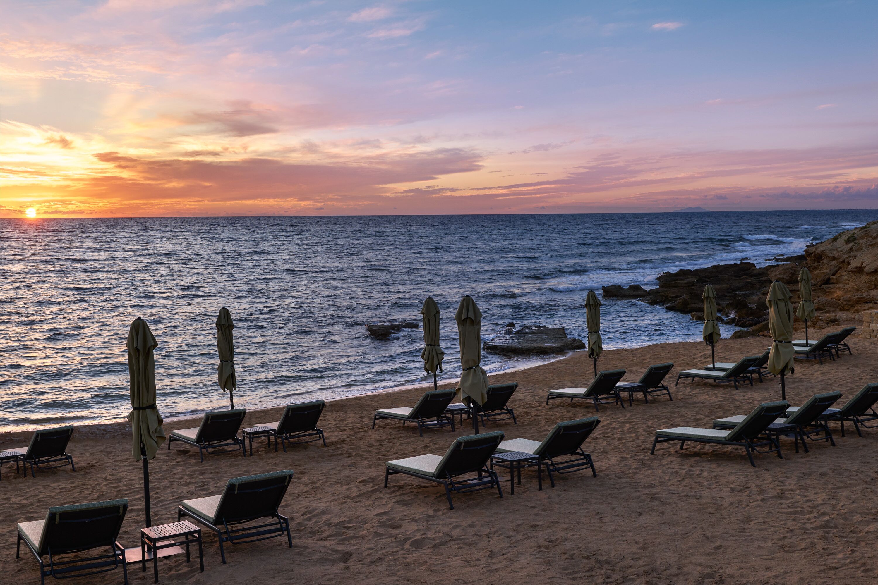 private beach nearby, free beach shuttle, sun-loungers, beach umbrellas