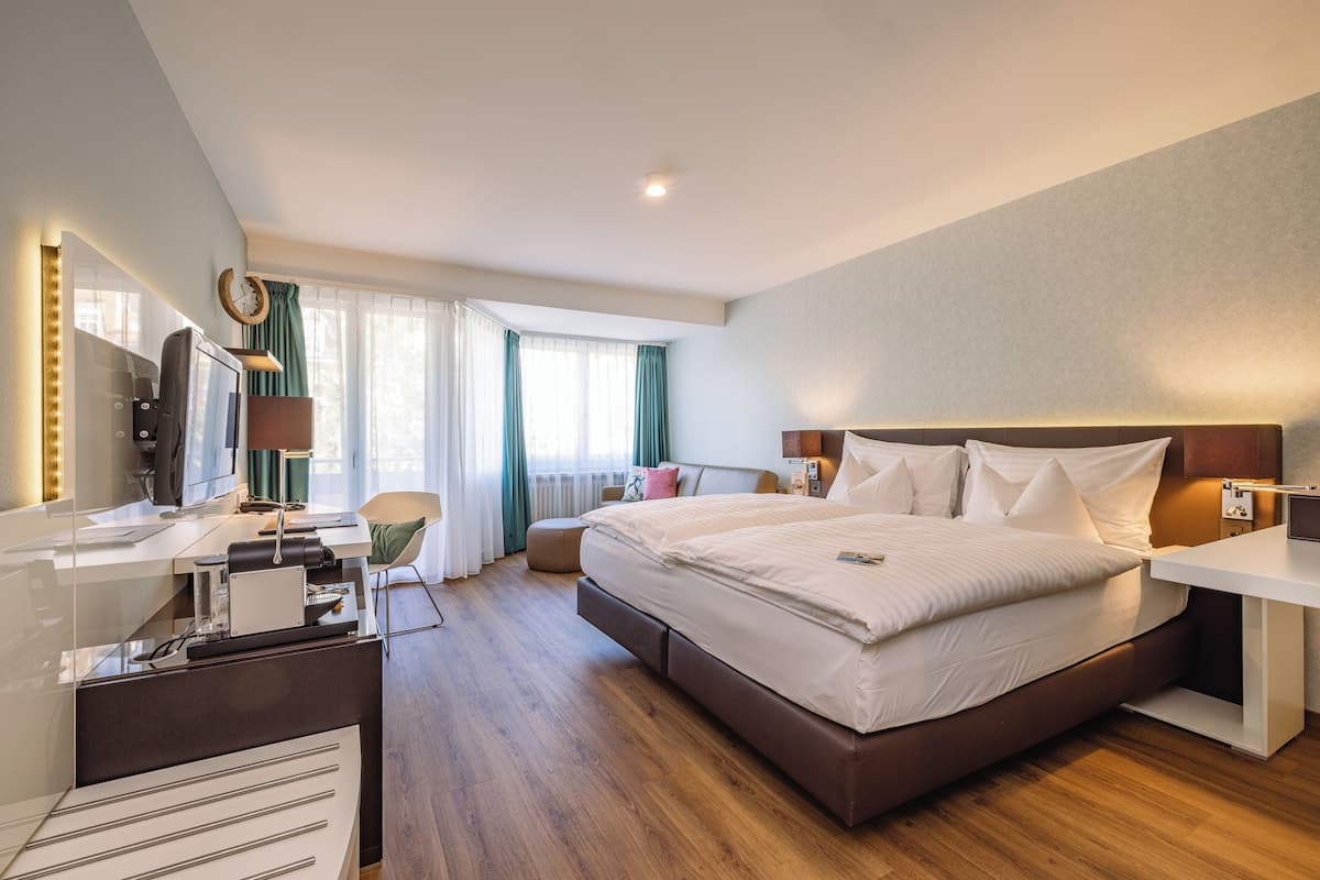 premium bedding, down duvets, pillow-top beds, minibar