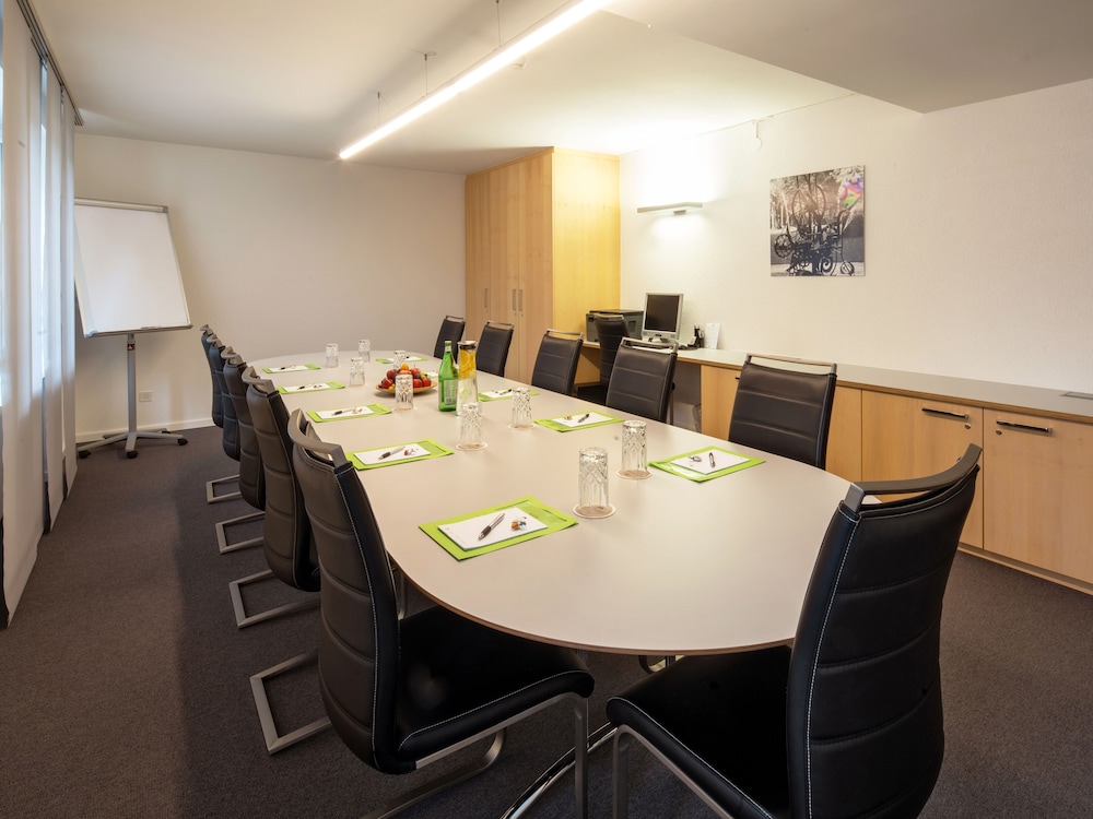 Hotel Spalentor Basel by null