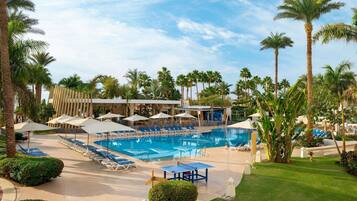 Superior Room, 2 Twin Beds, Poolside (Beach Wing) | Minibar, in-room safe, desk, blackout drapes