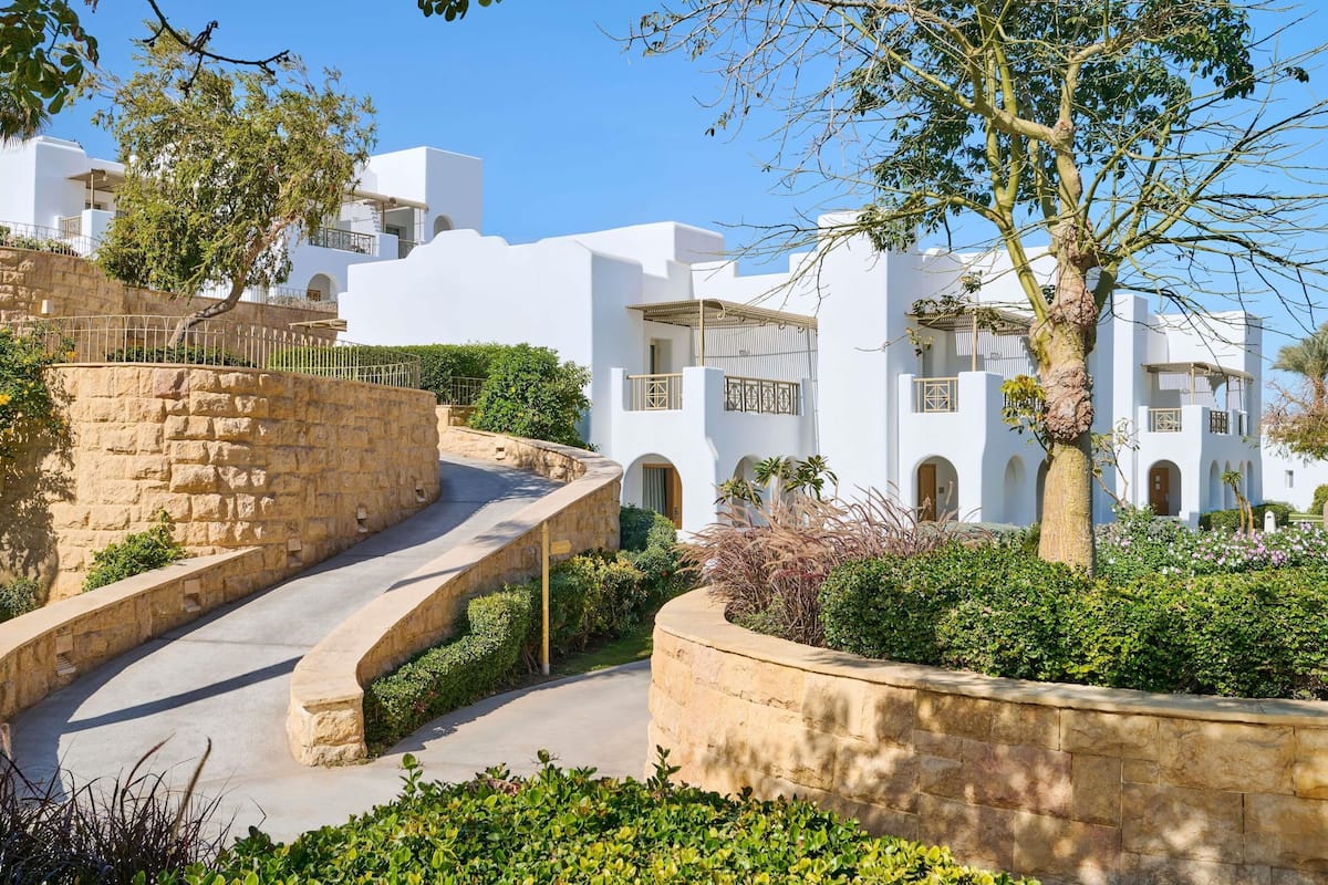 Standard Double Room, 1 Double Bed (Palm Wing) | 1 bedroom, minibar, in-room safe, desk