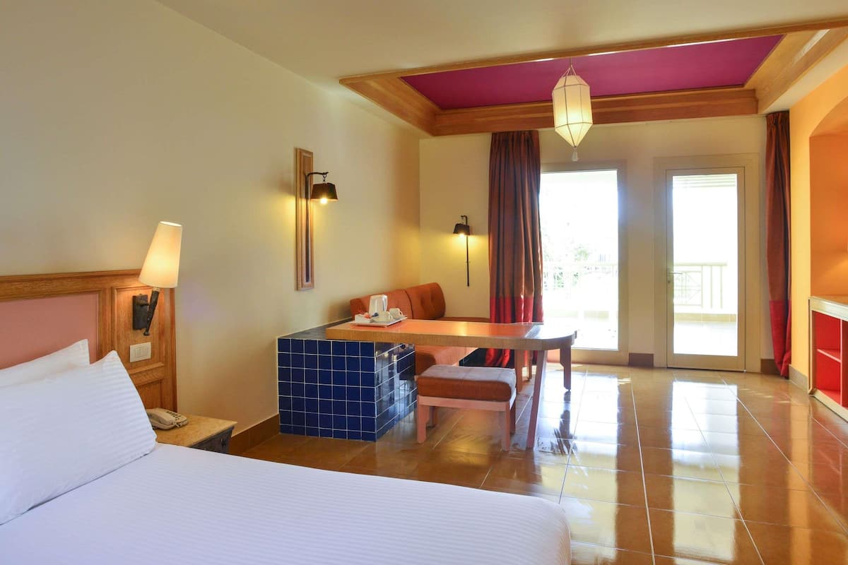 Standard Double Room, 1 Double Bed (Palm Wing) | Minibar, in-room safe, desk, blackout curtains