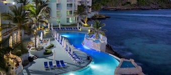 Oyster Bay Beach Resort