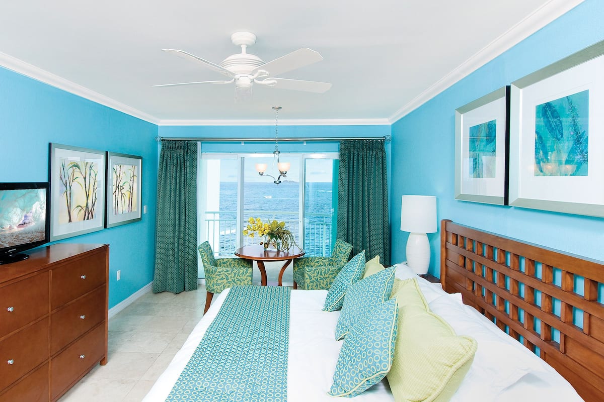 Premium bedding, in-room safe, blackout curtains, iron/ironing board