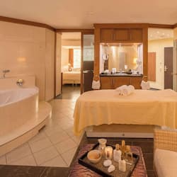 Suite, 1 King Bed, Balcony | Room amenity