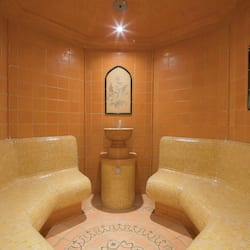 Couples treatment rooms, sauna, hot tub, Turkish bath, body treatments