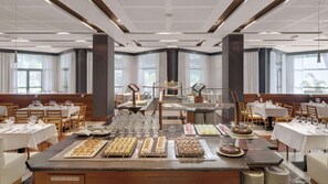 Daily buffet breakfast for a fee - Precise Golf Resort El Rompido The Hotel (Cartaya)