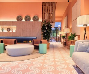Lobby - Montecarlo (Granada)