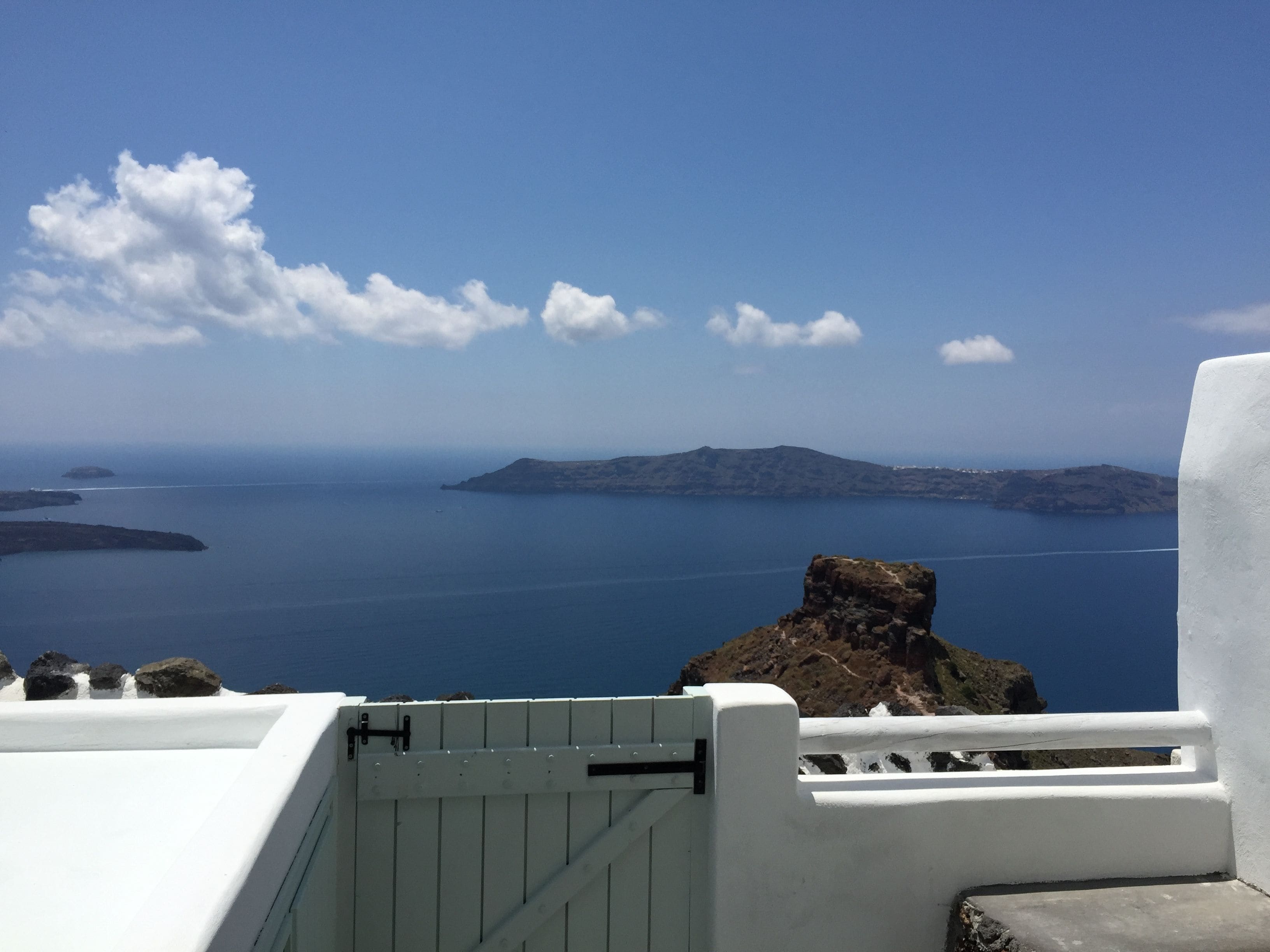 honeymoon studio suite, 1 bedroom, hot tub, sea view | balcony