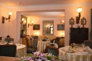 Dining - Grand Hotel Villa Fiorio (Grottaferrata)