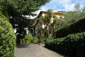 Property entrance - Grand Hotel Villa Fiorio (Grottaferrata)