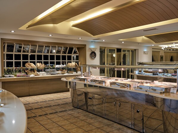 Ilmainen päivittäinen buffetaamiainen 