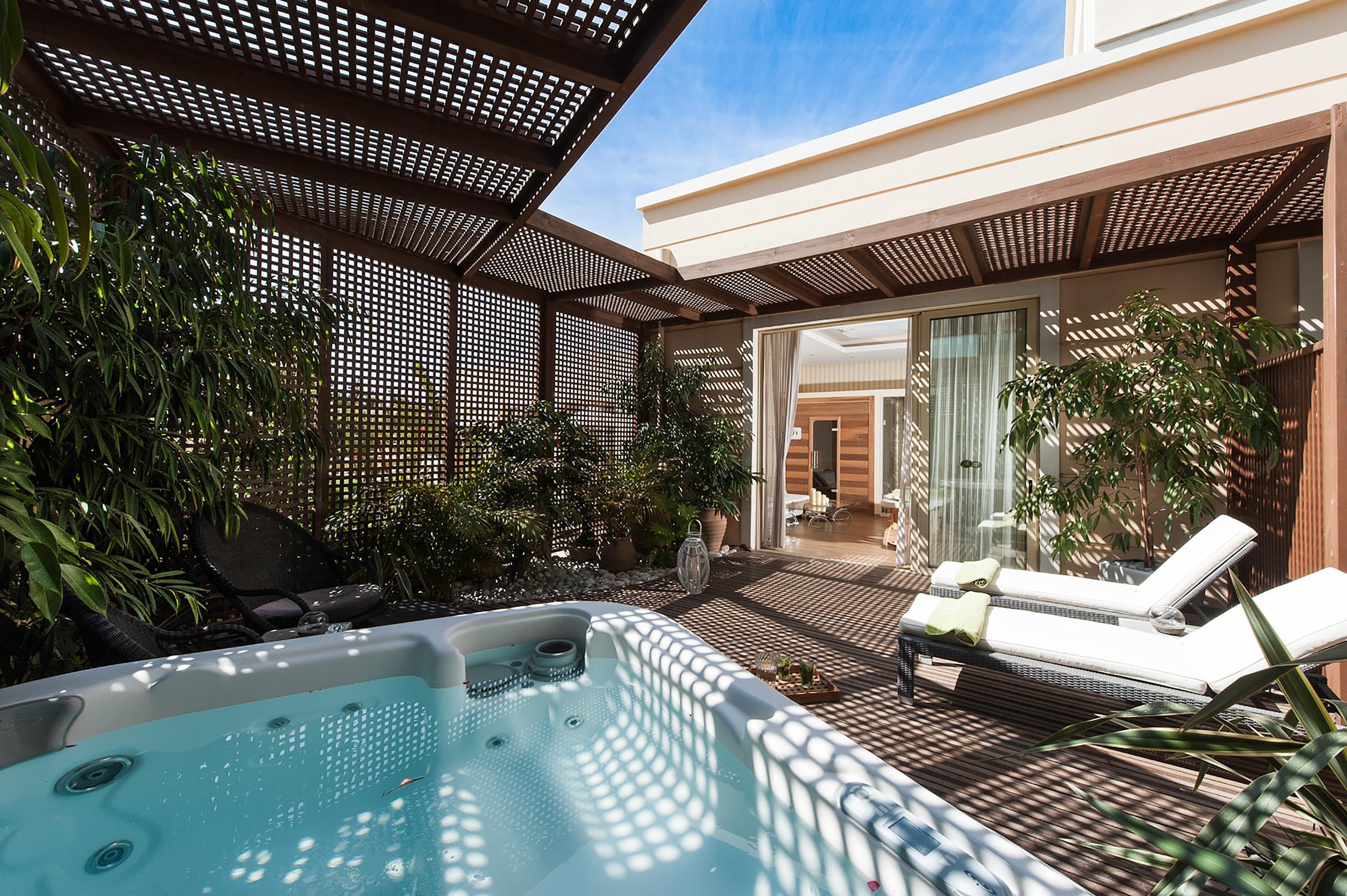 Indoor pool, 4 outdoor pools, open 10:00 AM to 6:00 PM, pool umbrellas