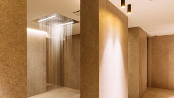 Sauna, hot tub, steam room, body treatments, massages