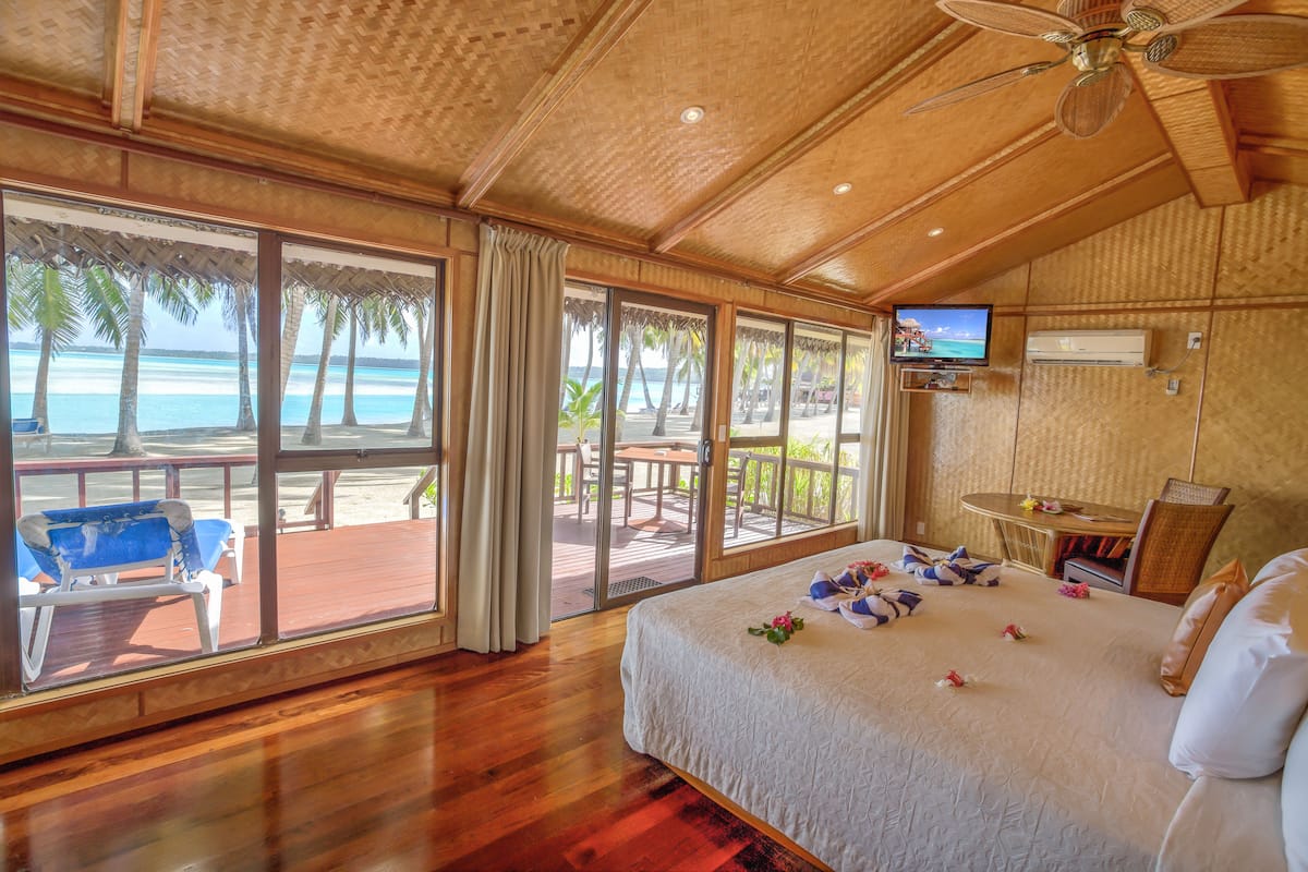 Premium Beachfront Bungalow | 1 bedroom, premium bedding, in-room safe, individually decorated