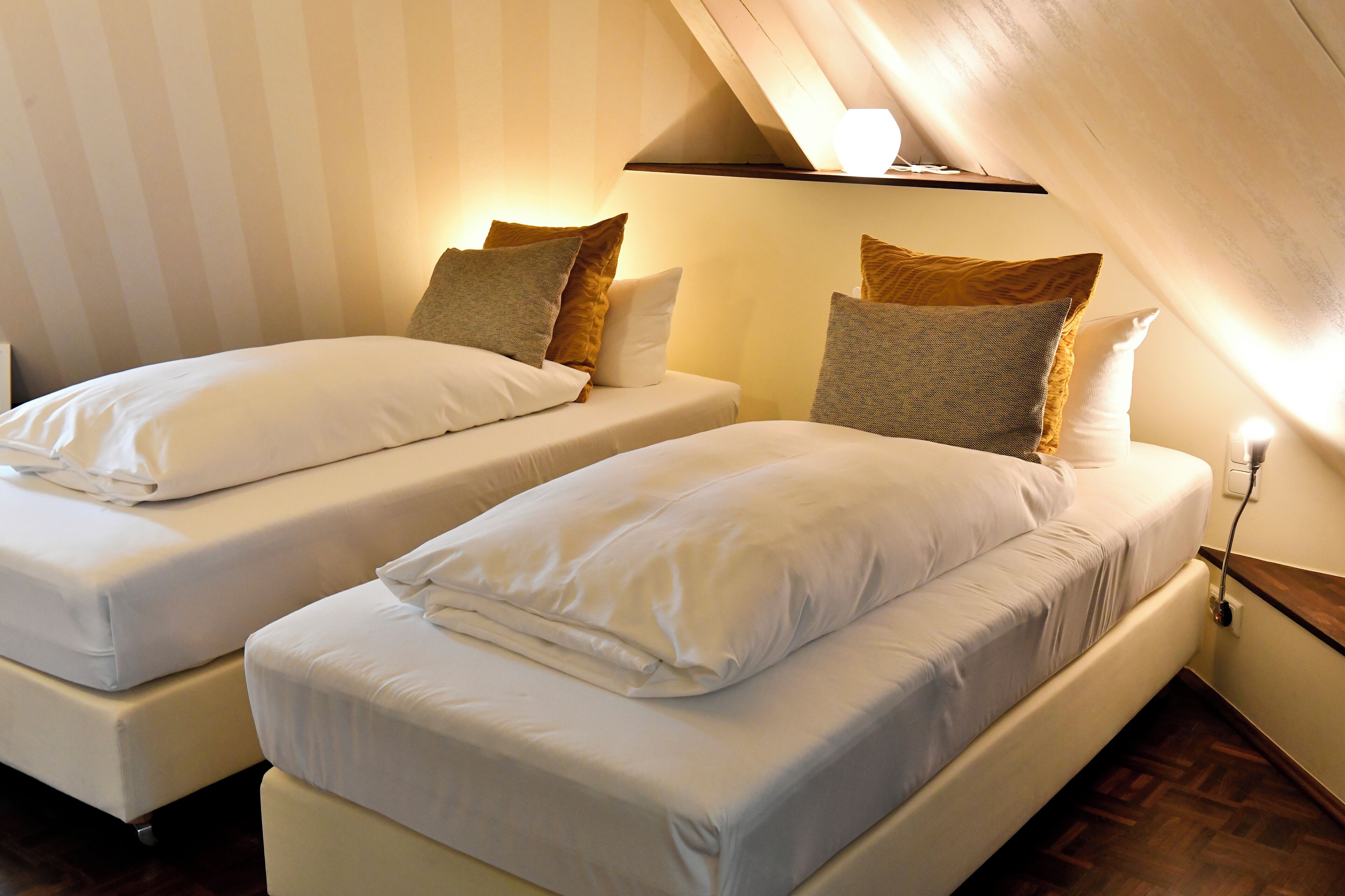 classic double room | hypo-allergenic bedding, in-room safe, individually decorated