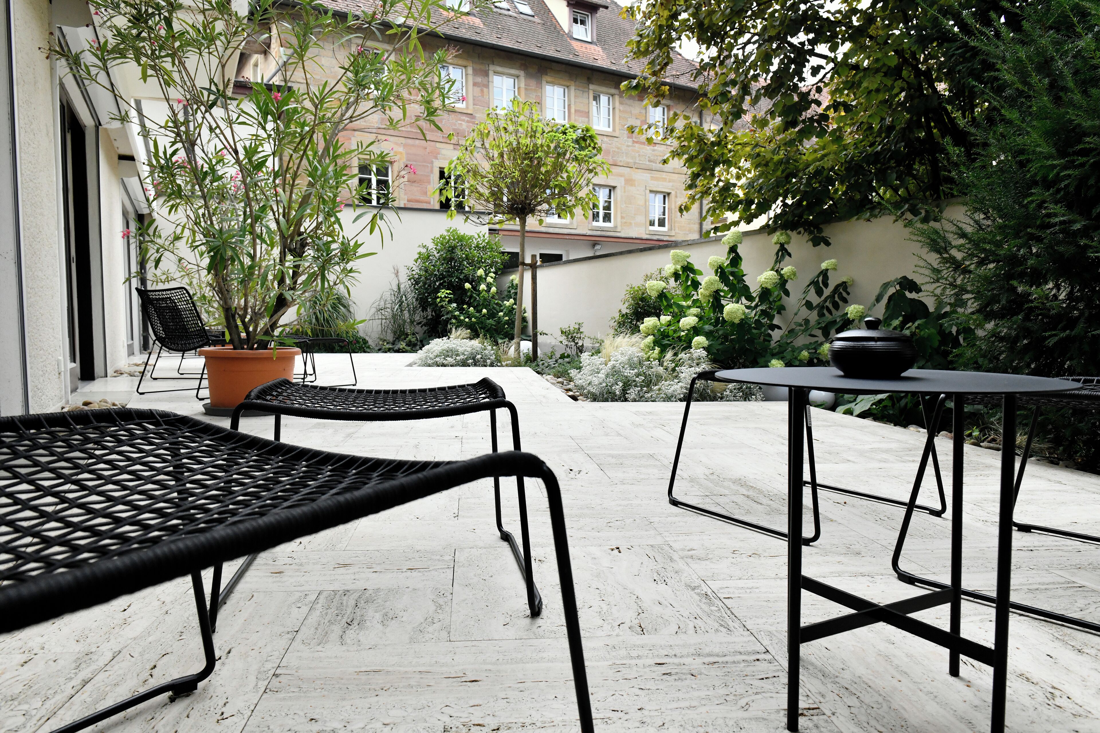 Junior tweepersoonskamer, 1 queensize bed | Terras