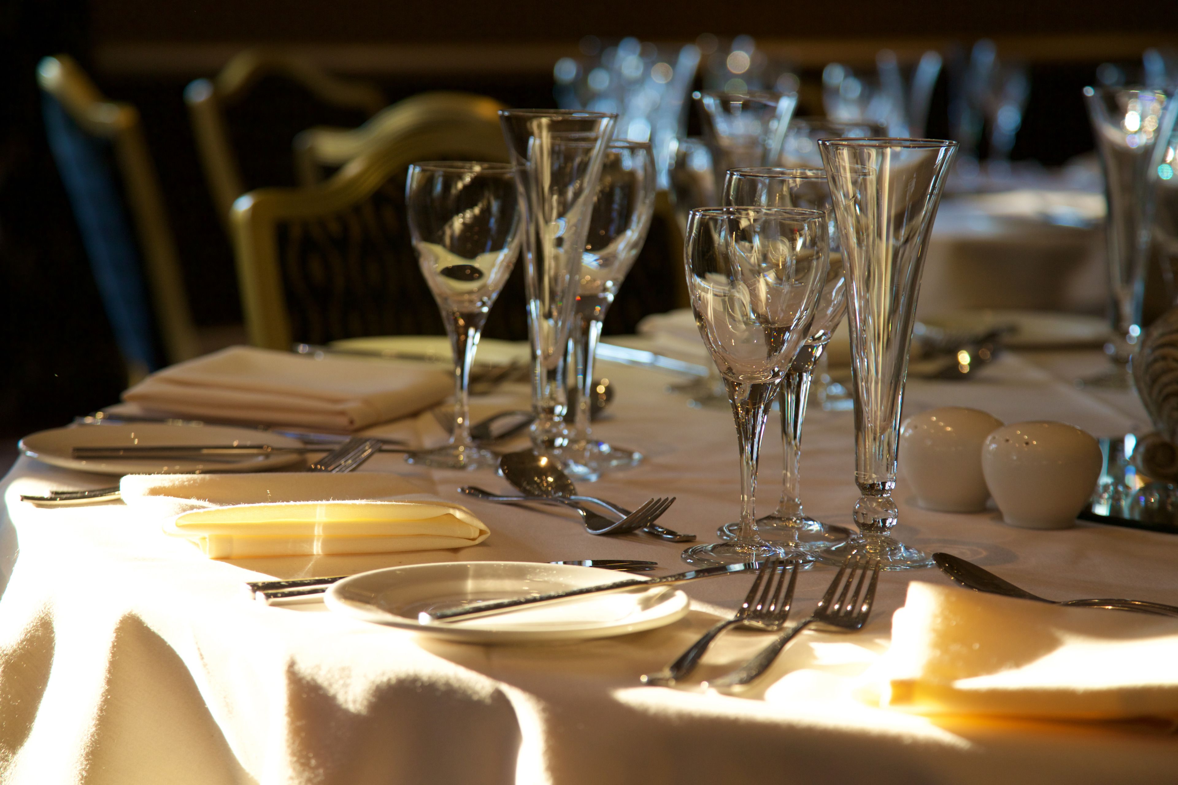 breakfast, lunch and dinner served