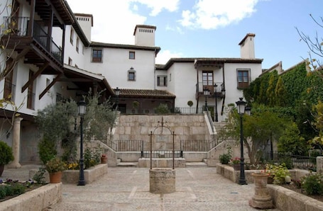 Áreas de la propiedad. Hotel Condesa de Chinchón