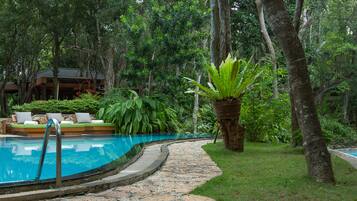Kolam renang