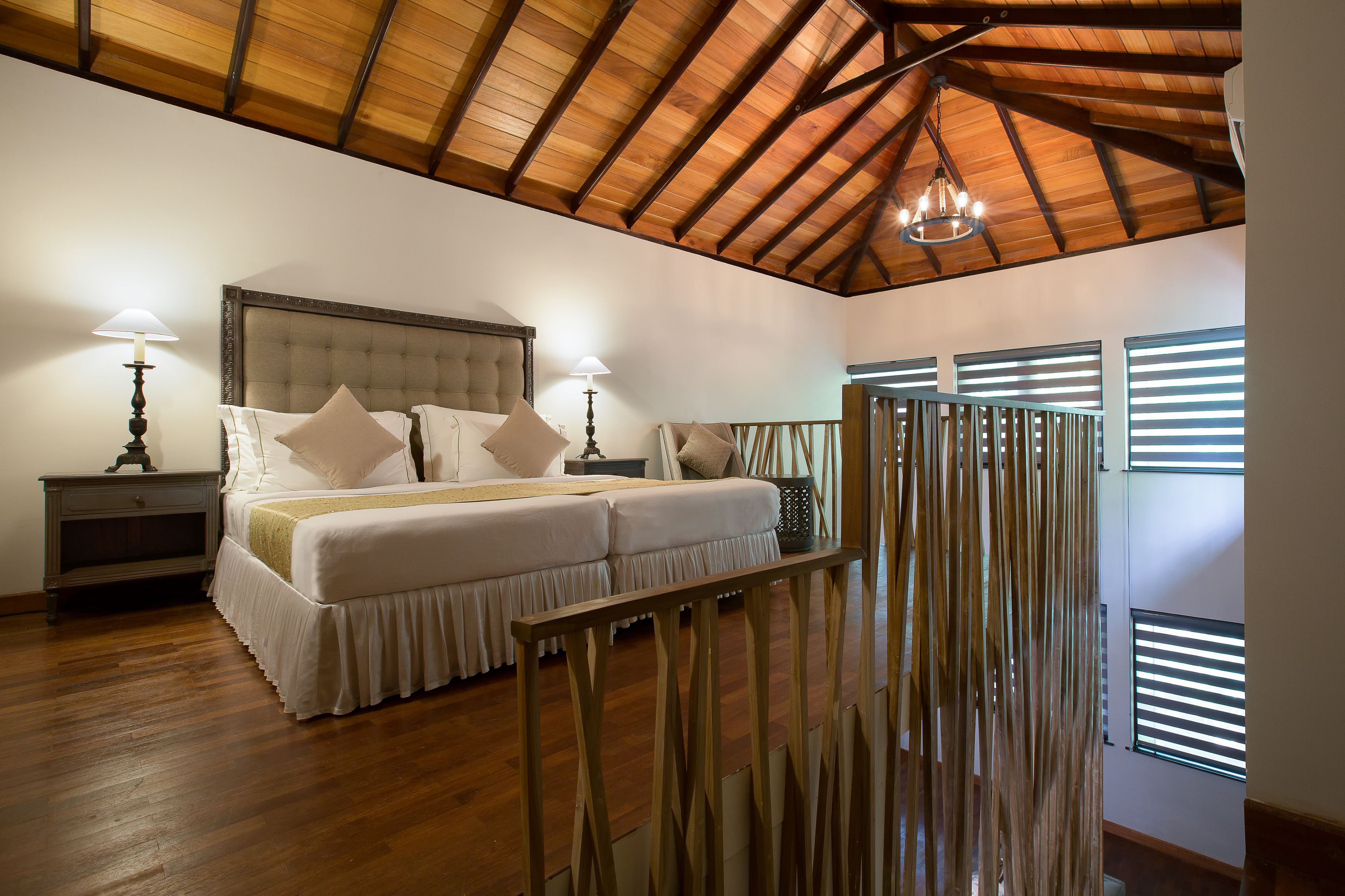 suite | egyptian cotton sheets, premium bedding, minibar, in-room safe