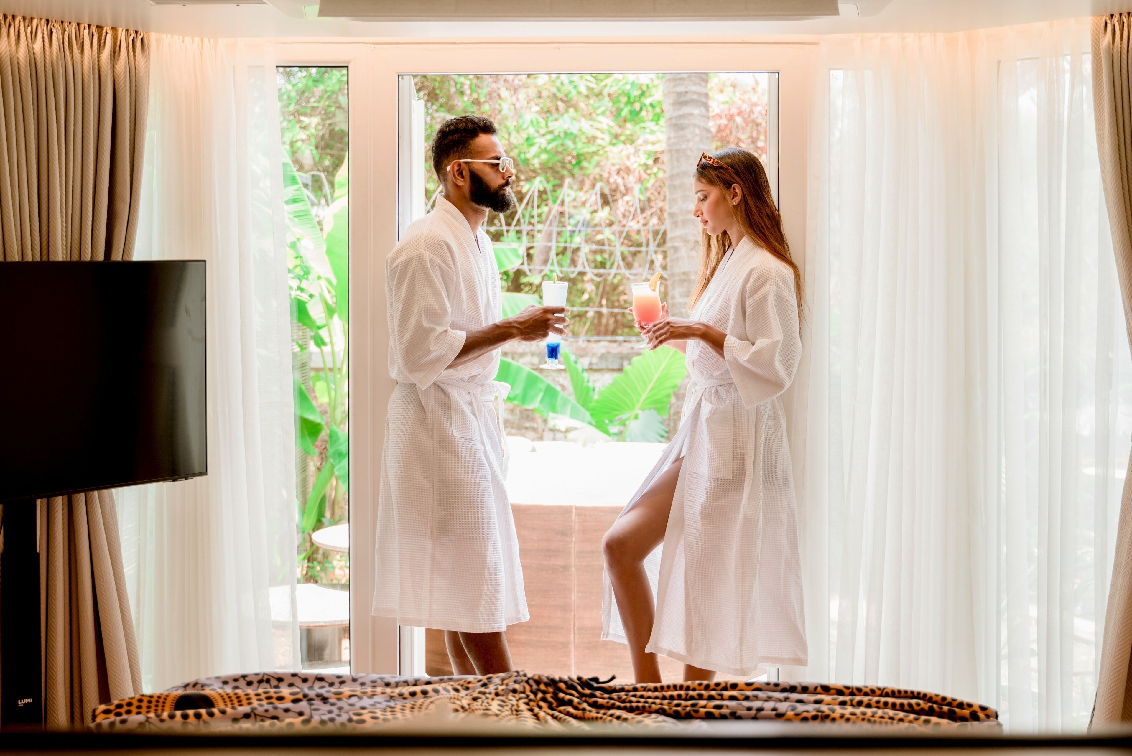  Bulbul - Suite with Jacuzzi and Garden | In-room safe, blackout drapes, soundproofing, iron/ironing board