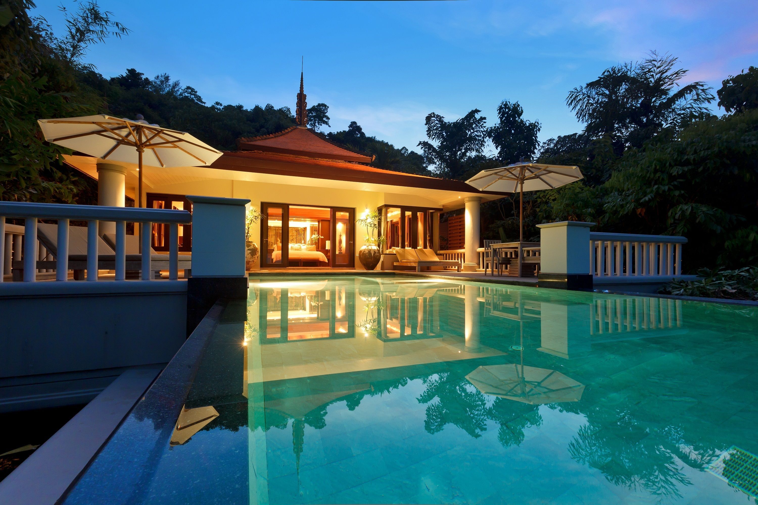 Ocean View Pool Villa | Edredones de plumas y minibar (con algunos artículos gratuitos)