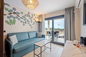 等离子电视、乒乓球