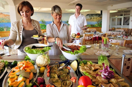 Le Kangourou by Popinns