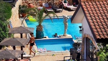 2 outdoor pools, pool umbrellas, sun loungers