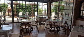 Anais Bay Hotel