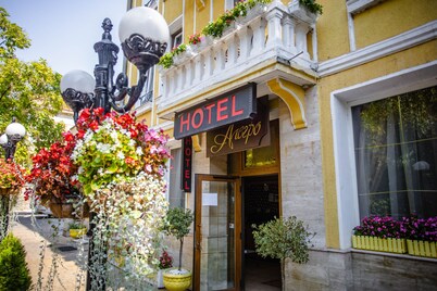 Alegro Hotel