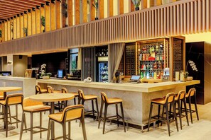 Bar (en el alojamiento)