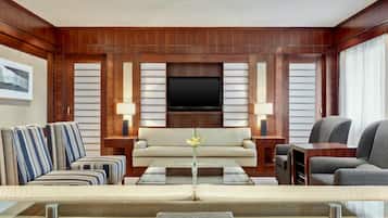 Phòng Suite Presidential, 1 giường đôi, không hút thuốc | Phòng khách | TV LCD, iPod dock