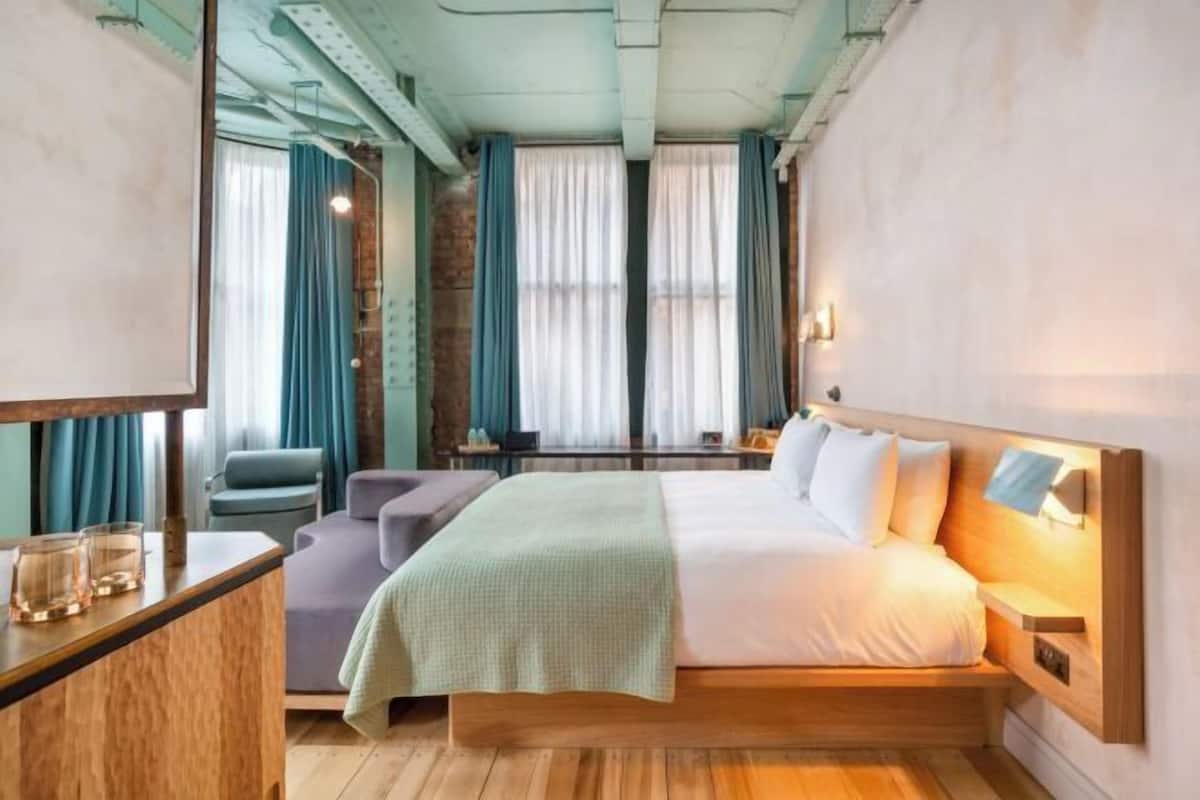Literie de qualité supérieure, coffres-forts dans les chambres, bureau