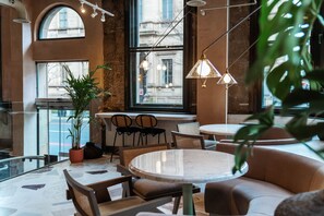 Lobby lounge - The Alan (Manchester)