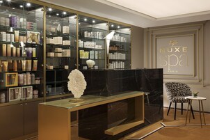 桑拿、湿蒸房、身体护理、体膜护理、身体磨砂、面部护理