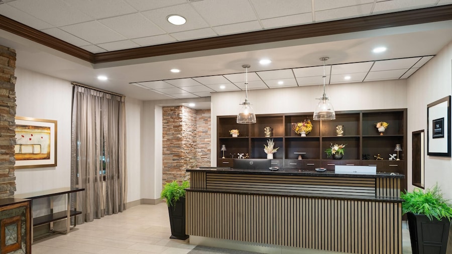 Waterloo Suites Hotel, Trademark Collection by Wyndham