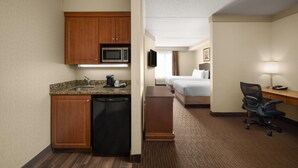 Superior Room, 1 Queen Bed with Sofa bed, Non Smoking - Waterloo Suites Hotel, Trademark Collection by Wyndham (Waterloo)