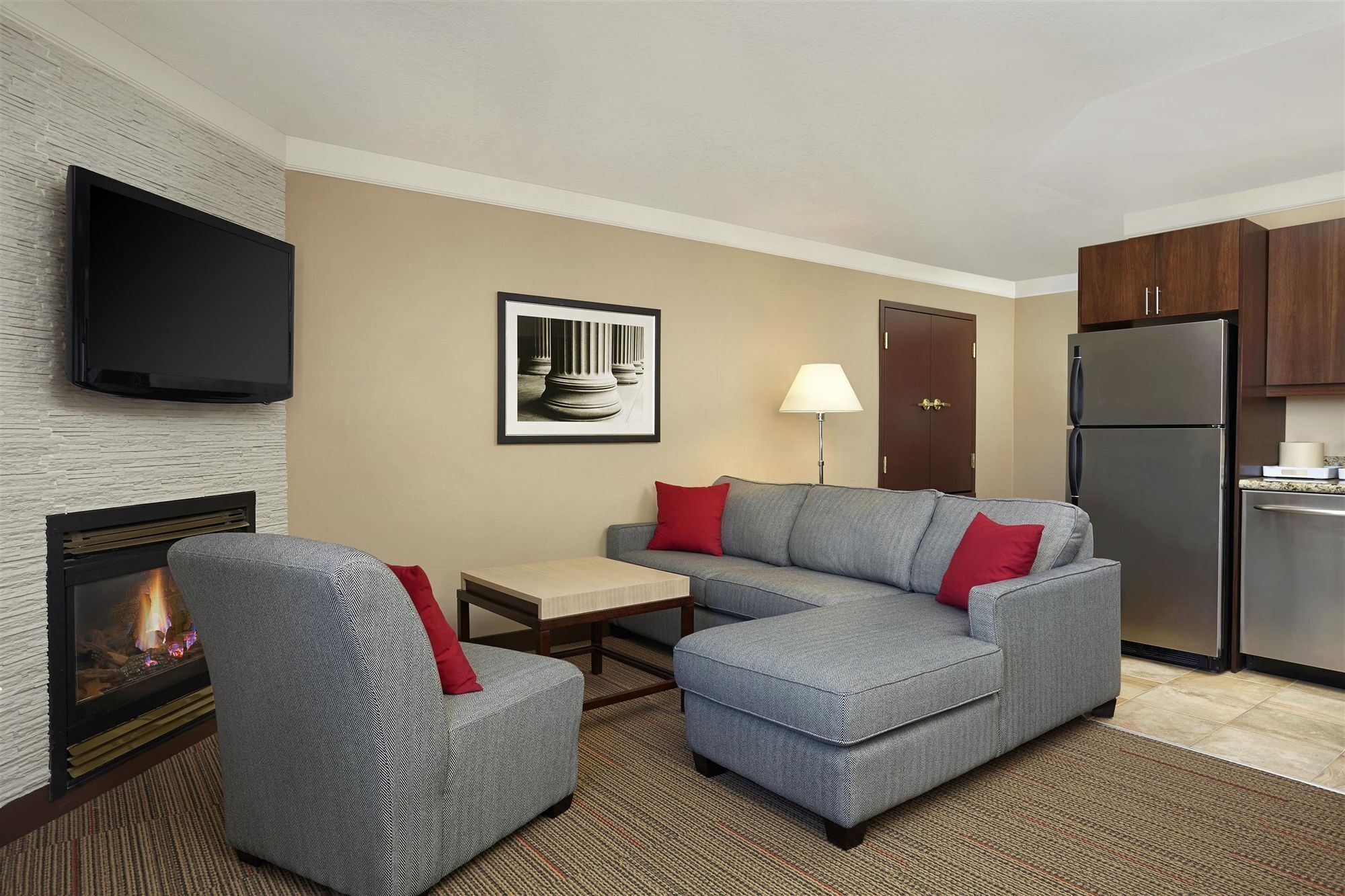 42-inch lcd tv with cable channels, tv