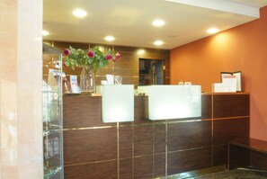 Interior entrance - Hotel Maxim (Bologna)