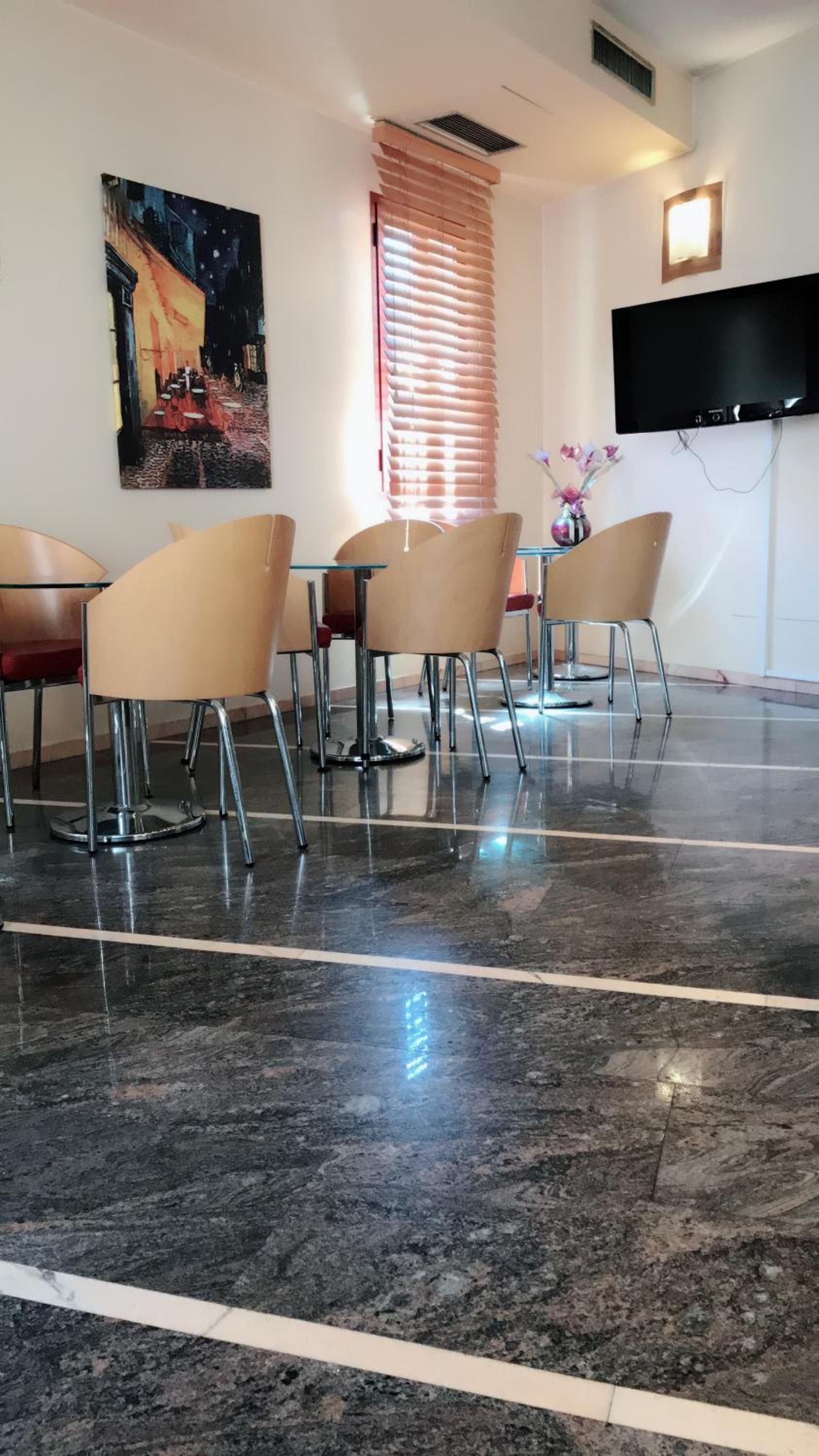 Photo - Hotel Maxim