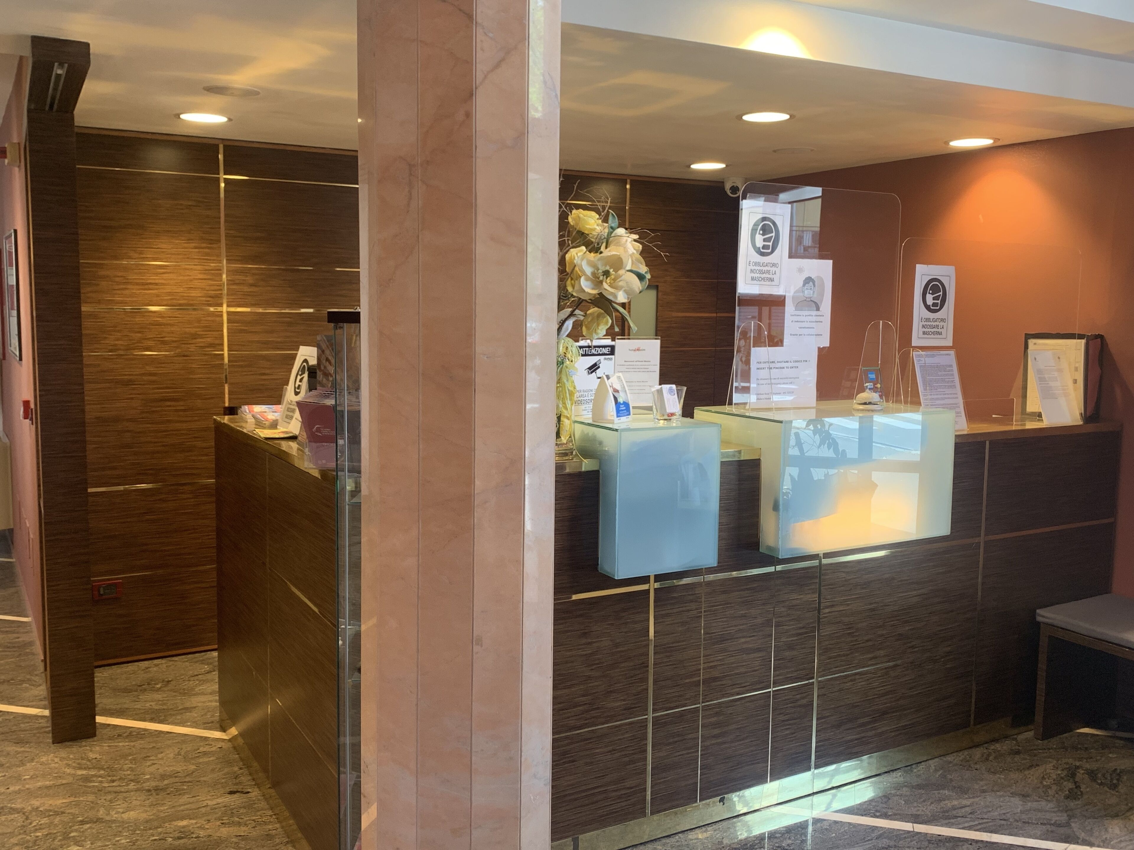 Photo - Hotel Maxim